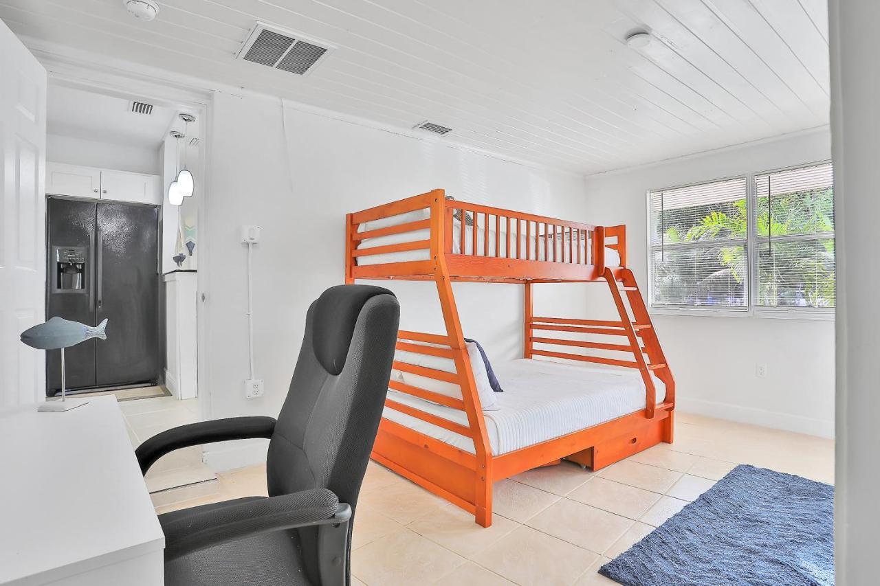 Kaslo Breeze Villa Vero Beach Bagian luar foto